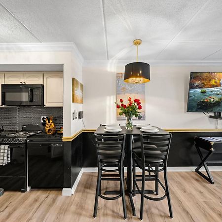 Walk To Anakeesta Romantic 1Br W Fireplace Gatlinburg Bagian luar foto