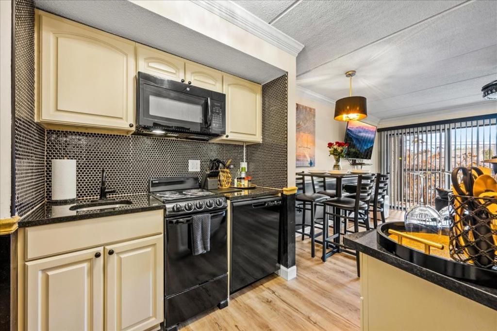 Walk To Anakeesta Romantic 1Br W Fireplace Gatlinburg Bagian luar foto